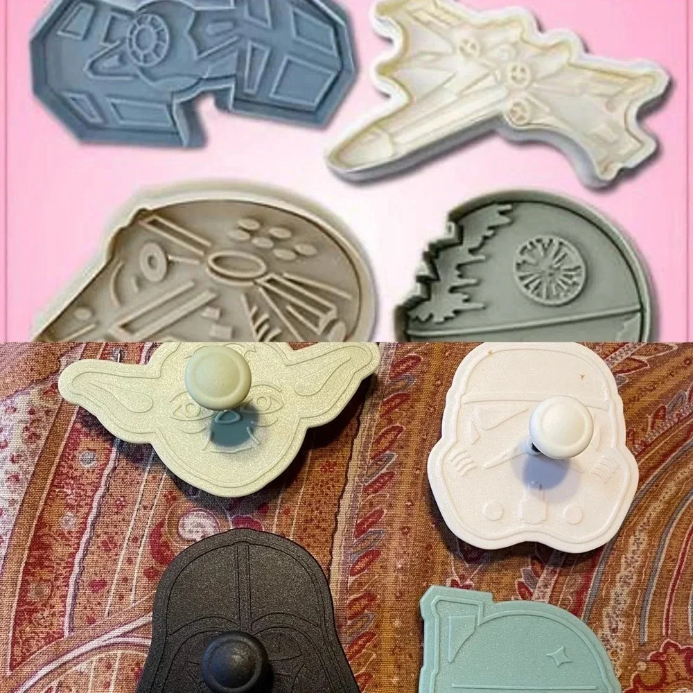 Star Wars Williams Sonoma cookie cutters press Yoda space ships Vader total 8